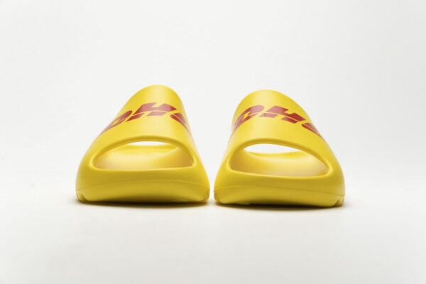 FH6350-10 adidas Yeezy Slide - Image 4