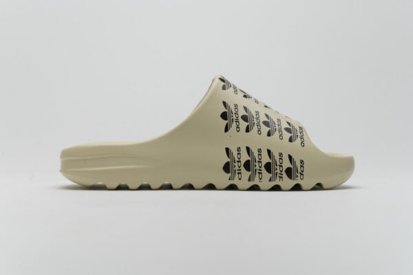 FW6345 adidas Yeezy Slide - Image 8