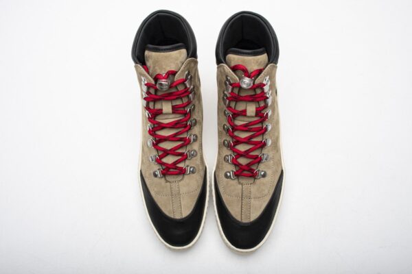 6S19-7015-NUC-304 Fear Of God 6TH Collection Hiker Olive Nubuck - Image 4