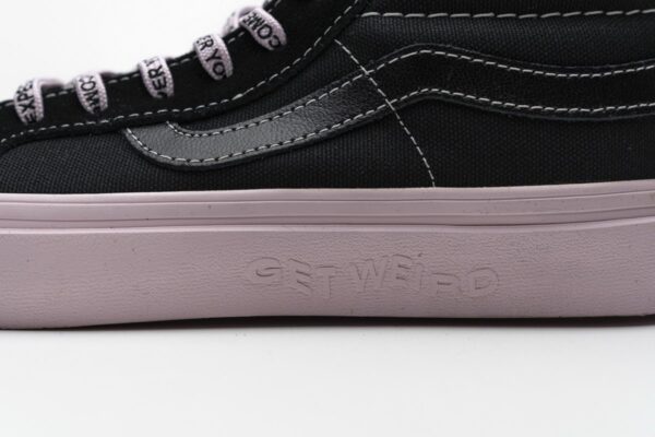 VN0A36C7OYN Vans OG SK8-HI LX Black Pink - Image 18