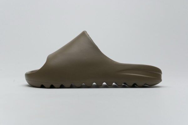 FV8425 adidas Yeezy Slide “Earth Brown” - Image 8