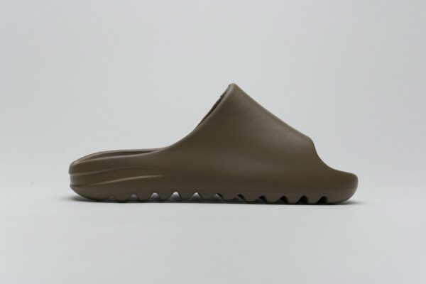 FV8425 adidas Yeezy Slide “Earth Brown” - Image 9