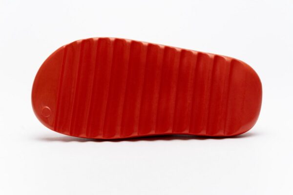 FH6346-9 adidas Yeezy Slide Red - Image 10