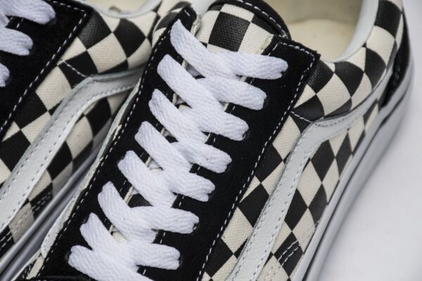 VN0A38G1P0S Vans Old Skool Primary Check - Image 14