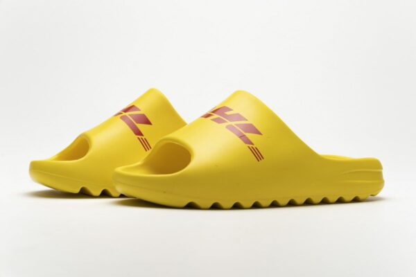 FH6350-10 adidas Yeezy Slide - Image 6