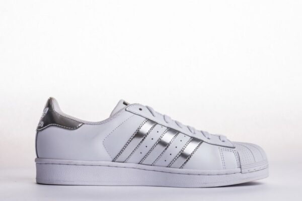 Superstar Shoes Footwear White/Silver Metallic/Core Black - Image 5