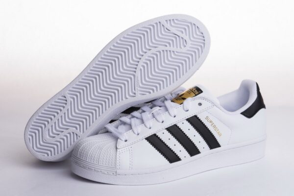Top Originals Supplier Adidas Superstar Shoes Running C77124 - Image 4