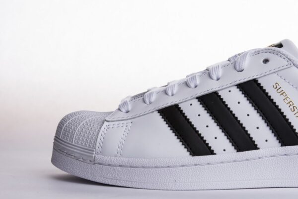 Top Originals Supplier Adidas Superstar Shoes Running C77124 - Image 9