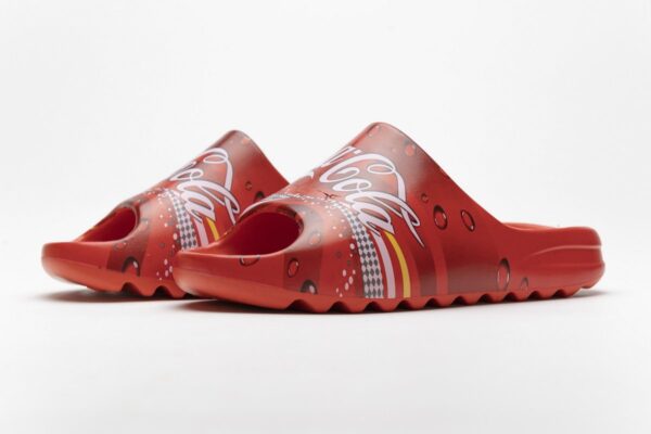 FH6346-12 adidas Yeezy Slide - Image 5