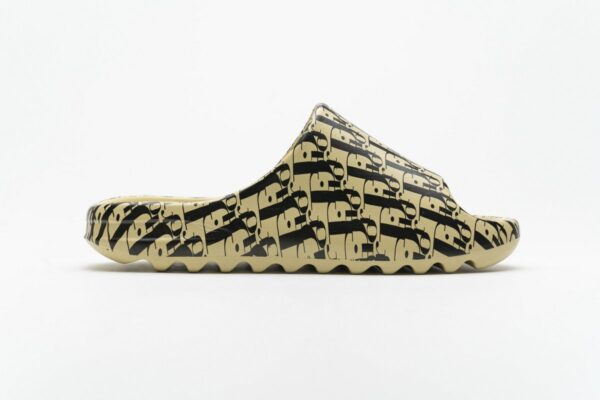 FW6344-5 adidas Yeezy Slide - Image 8