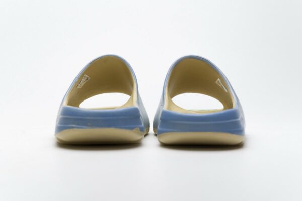 FW6345 adidas Yeezy Slide - Image 6