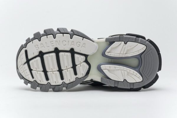 570391 W2GN3 1090 Blenciaga Track 2 Sneaker Black White - Image 8