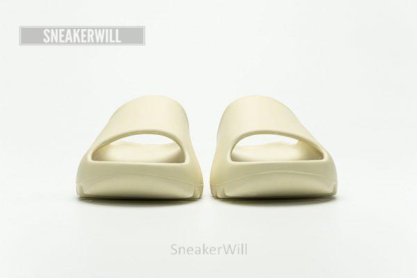 FW6344 adidas Yeezy Slide “Desert Sand” - Image 2