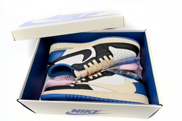 Travis Scott x Fragment Design x Air Jordan 1 Low - Image 4